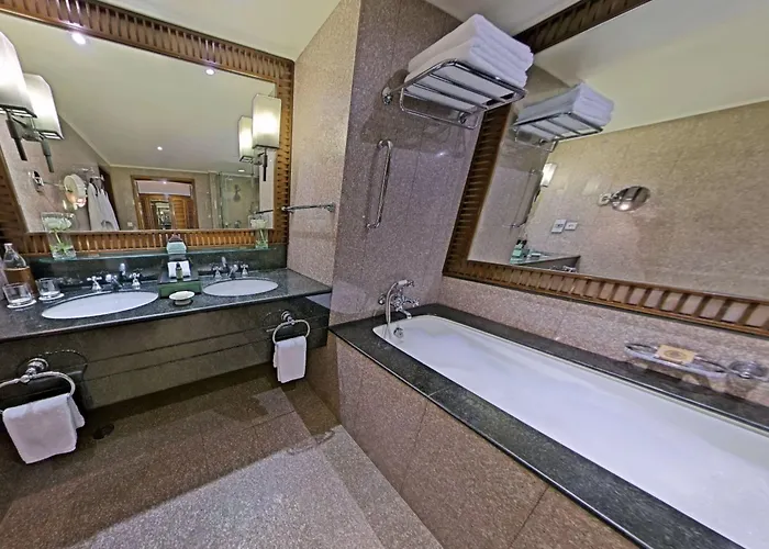 Anantara Siam Hotel