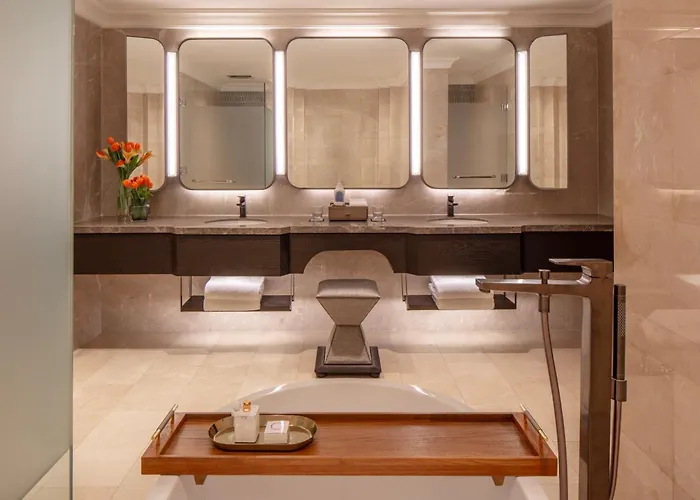 Anantara Siam 5*